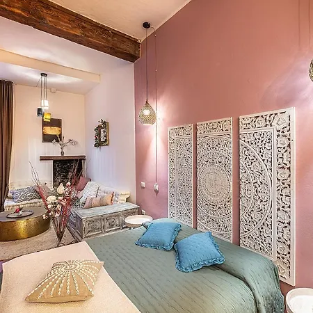 White & Gold Suite Verona-2